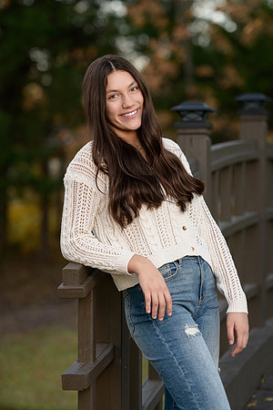 Anna_112922-104-Edit