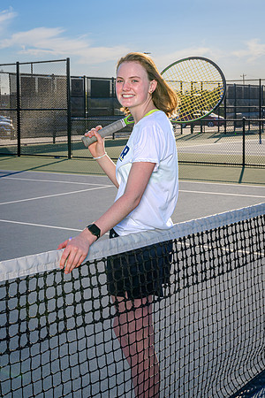 KHS tennis101823-560