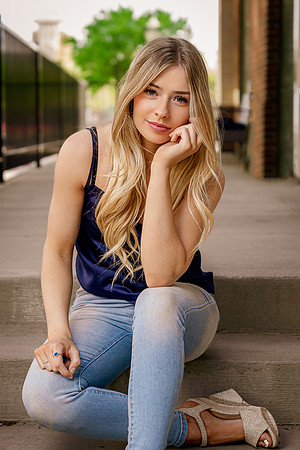 Meagan_41422-454-Edit
